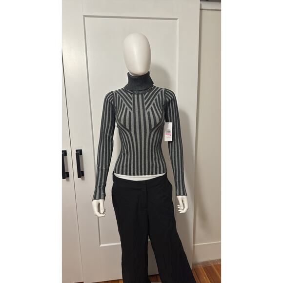DKNY Jeans Women's Grey Printed Turtleneck Long-Sleeve Sweater NWT Size XXS - Picture 4 of 9
